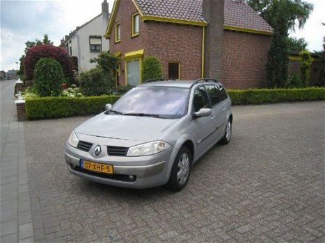 Renault Mégane - 1.6-16V Authentique Basis - 1