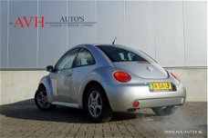 Volkswagen New Beetle - 1.6 basis