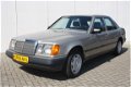 Mercedes-Benz 230 - E - 1 - Thumbnail