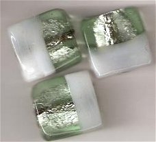 Glas Kraal Foiled Opal Silver/Green 9 x 9mm