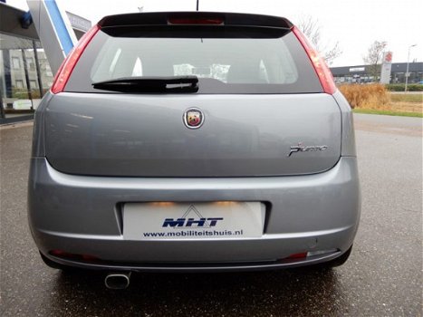 Fiat Grande Punto - 1.4i 16V Turbo Sport - 1