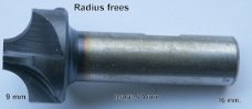 Radius frees 9mm. lengte 74 mm.