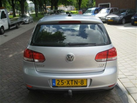 Volkswagen Golf - 1.6 TDI BlueMotion HIGHLINE NAVI / ECC - 1