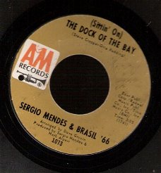 Sergio Mendes & Brasil '66-(sittin' On) The Dock Of The Bay