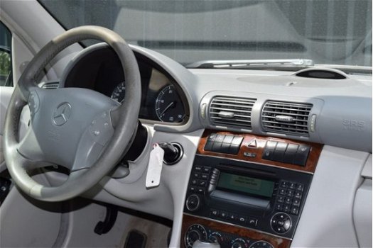 Mercedes-Benz C-klasse - 220 CDI Classic - 1