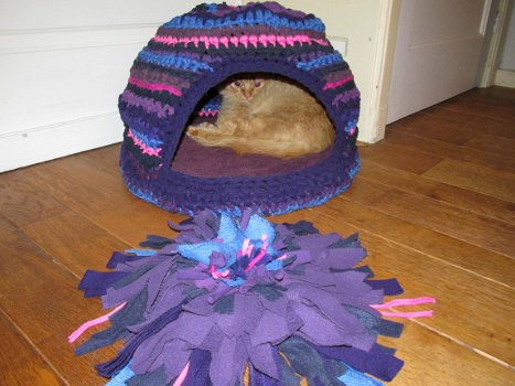 Superleuke gehaakte hutjes (van stof of wol) voor katten (of kleine hondjes) - 3
