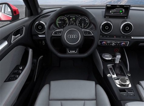 Audi A3 Sportback - 1.4 e-tron Amb. PL+Full operational lease Full operational lease - 1
