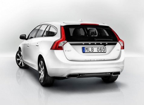 Volvo V60 - 2.4 D6 Tw.En. Mom. Full operational lease - 1