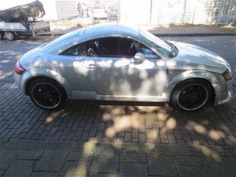 Audi TT (8n3) 1998/2006 1.8 Turbo Onderdelen en Plaatwerk - 2