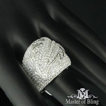 Zware ring mt 17,5 echt sterling zilver, bomvol zuivere kristalstenen die lijken op diamanten - 2