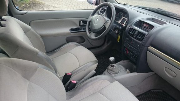 Renault Clio - 1.4 72kW - 1