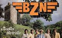 BZN - Rockin' The Trolls - Nadja -fotohoes - 1 - Thumbnail