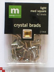 OPRUIMING: making memories crystal brads med. square light