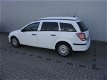 Opel Astra - 1.3 CDTi Essentia - 1 - Thumbnail