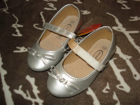 Zilver ballerina schoentjes maat 24 nieuw merk Trentino - 1
