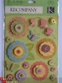 K&Company Brenda Walton dollhouse florals - 1