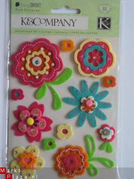 K&Company grand adhesions berry sweet floral felt - 1