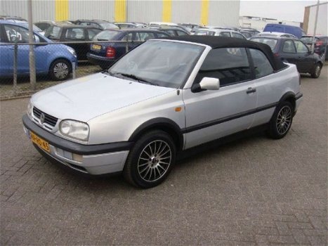 Volkswagen Golf - 1.9 TDI - 1