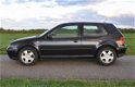 Volkswagen Golf - 1.6 Highline in zeer goede staat met airconditioning - 1 - Thumbnail