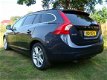 Volvo V60 - 2.0 D4 MOMENTUM - 1 - Thumbnail