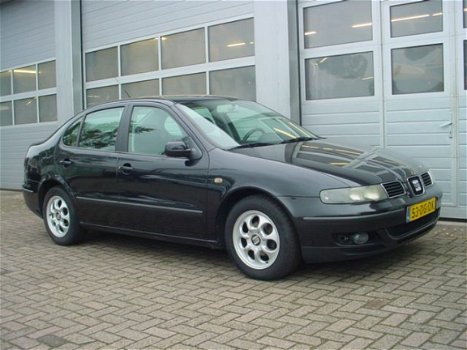 Seat Toledo - 1.6 74KW AIRCO - 1