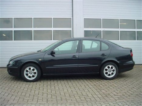 Seat Toledo - 1.6 74KW AIRCO - 1