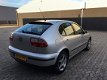 Seat Leon - 1.6-16V S ZEER NETTE AUTO, AIRCO, APK, NAP, DEALER ONDERHOUDEN - 1 - Thumbnail