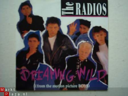 The Radios: Dreaming wild - 1