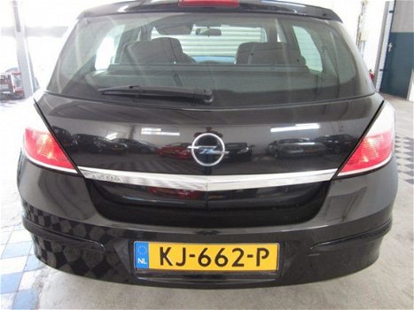Opel Astra - 5 DRS Airco Zeer nette Auto Nwe Apk - 1