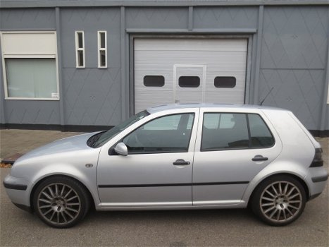 VW Golf 4 1.4 16V 2000 Onderdelen en Plaatwerk kleurcode LB7Z - 1