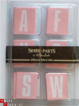 OPRUIMING: spare-parts fabric alpha tabs pink - 1