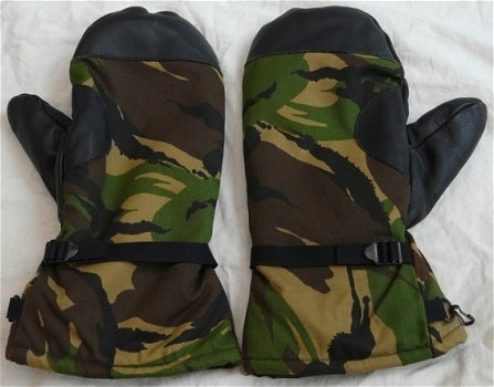 Handschoenen, Gevechts, Winter, Gevoerd, Woodland Camouflage, KL, maat: 10, 1995.(Nr.2) - 1