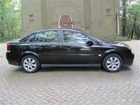 Opel Vectra - 2.2-16V V-line - 1