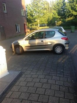 Peugeot 206 - 1.4 - 1