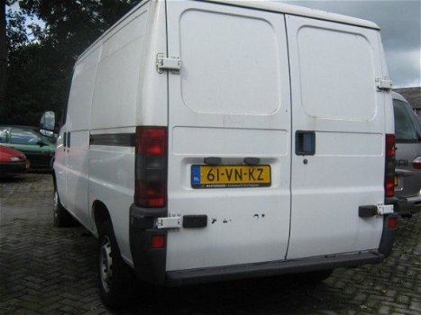 Peugeot Boxer - 270C 2.5 D - 1