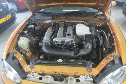 Mazda MX-5 - 1.6i - 1