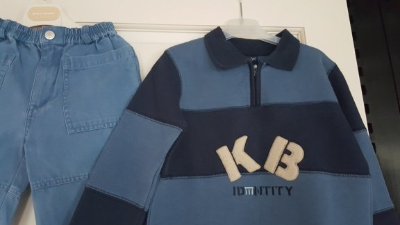 Kiekeboe blauwe 2-delig set trui en broek maat 116 - 2