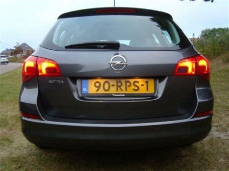 Opel Astra Sports Tourer - EDITION/2011/AUDIO - 1