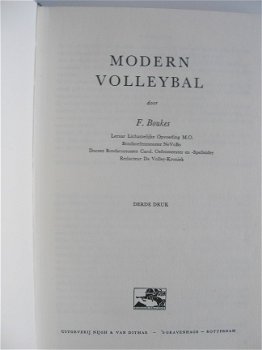 Modern volleybal van F. Boukes + Volleybal van K. Rijsdorp - 1