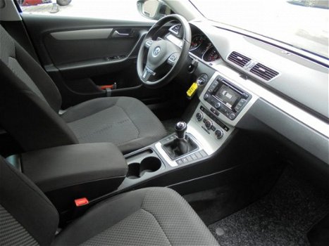 Volkswagen Passat Variant - 1.6 TDI BLUEMOTION EXECUTIVE EDITION Navigatie / Clima / Cruise Staat in - 1