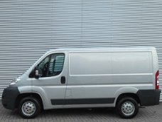 Peugeot Boxer - 330 2.2 HDI L1H1 / 1E EIGENAAR / PDC / V.HAAK