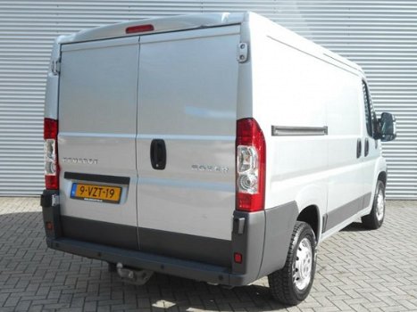 Peugeot Boxer - 330 2.2 HDI L1H1 / 1E EIGENAAR / PDC / V.HAAK - 1