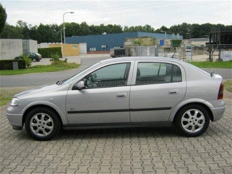 Opel Astra - 1.6 Njoy - 1