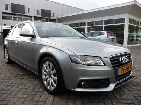 Audi A4 - 2.0T TFSi Pro Line Aut. Panorama dak - 1