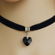 choker zwart fluweel tibet zilver met swarovski kristallen hartje