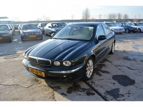 Jaguar X-type - 2.5 V6 - 1