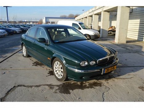 Jaguar X-type - 2.5 V6 - 1