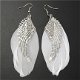 oorbellen veren wit met engel vleugels zilver tip mooi kerst kado - 1 - Thumbnail