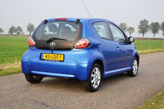 Toyota Aygo - 1.0-12V Comfort in zeer goede staat met airconditioning - 1