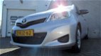 Toyota Yaris - 1.0 VVT-i Comfort AIRCO/STEREO/5 DEURS - 1 - Thumbnail